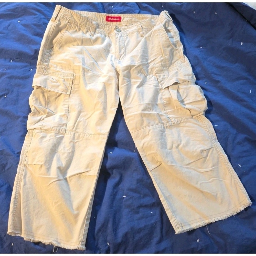 Vintage 00s UNION BAY Beige‎ Low Rise Size 13 Cargo Capris Pants Boho Y2K Grunge